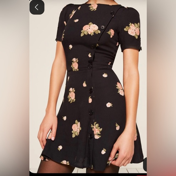 Reformation Dresses & Skirts - REFORMATION Katie Floral Mini Skater Dress , size 2